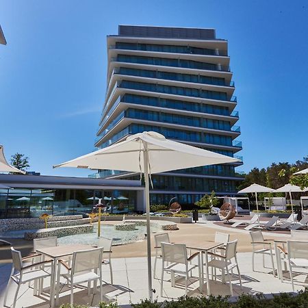 Wave Beachfront Family Apartment Miedzyzdroje Exterior foto