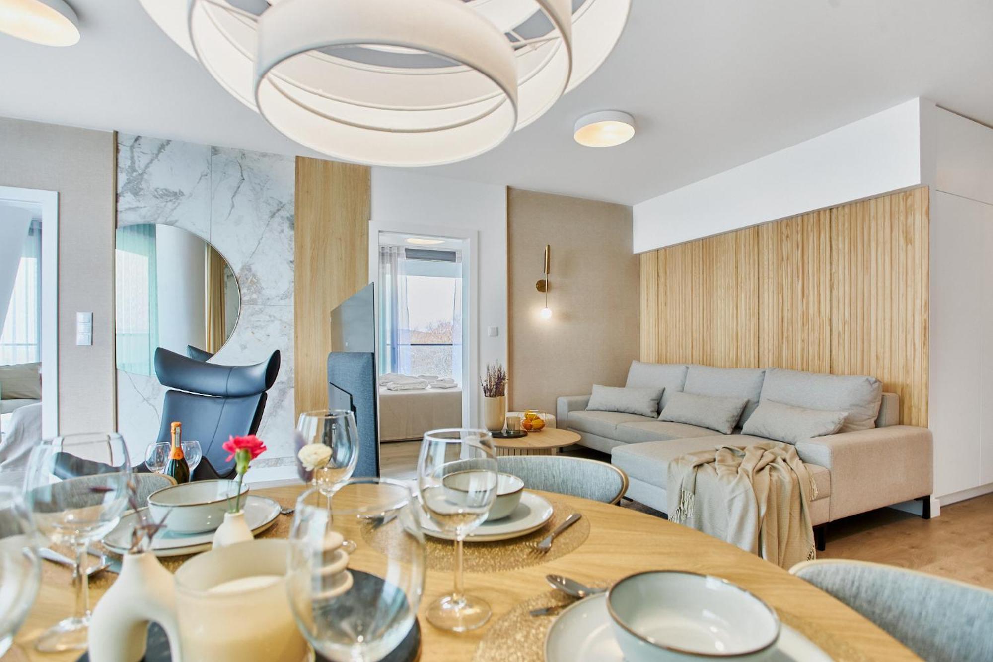 Wave Beachfront Family Apartment Miedzyzdroje Exterior foto
