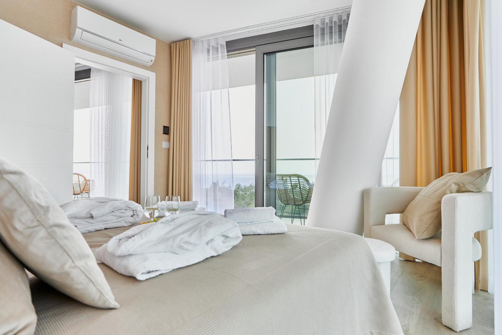 Wave Beachfront Family Apartment Miedzyzdroje Exterior foto