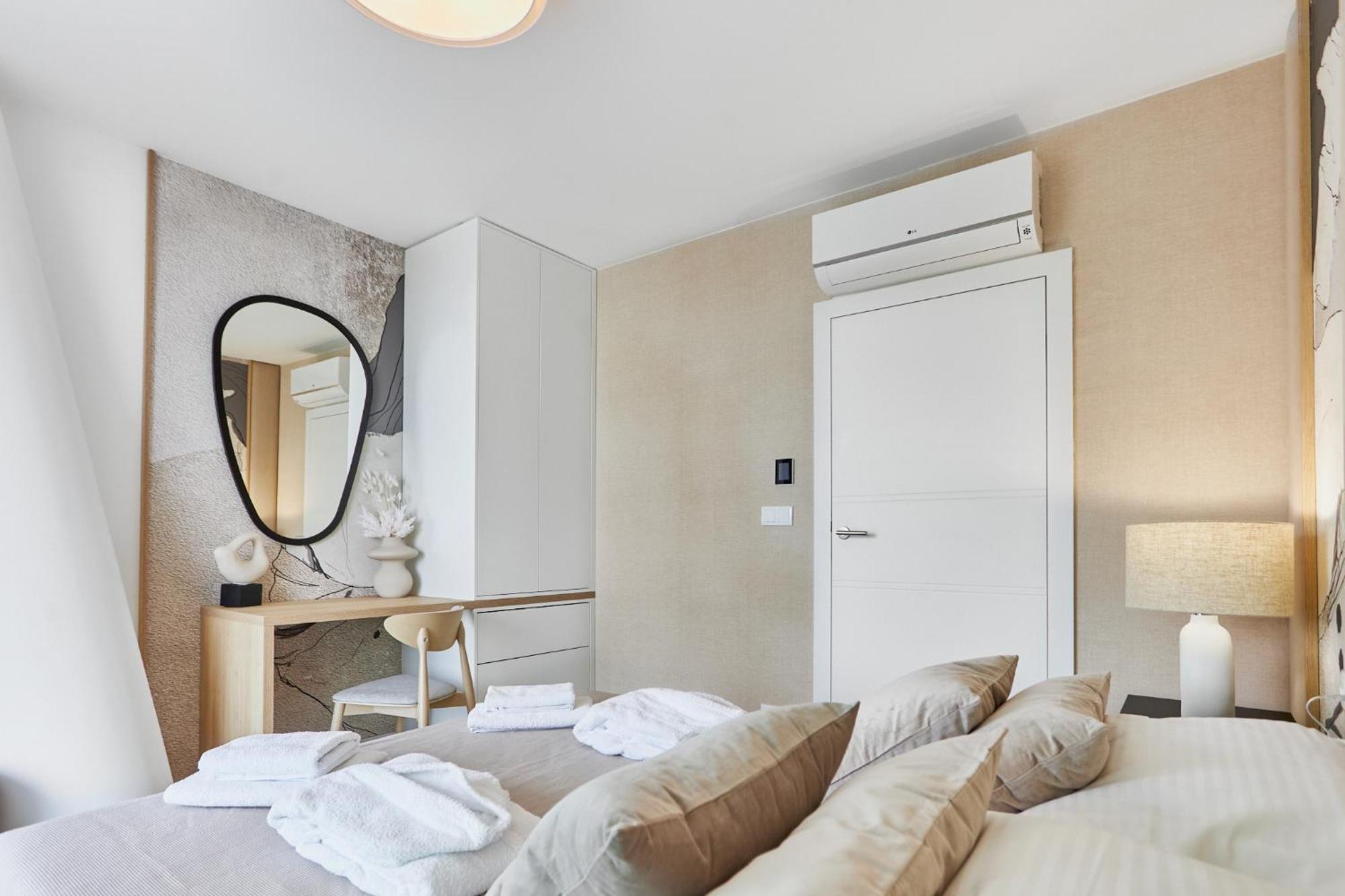 Wave Beachfront Family Apartment Miedzyzdroje Exterior foto